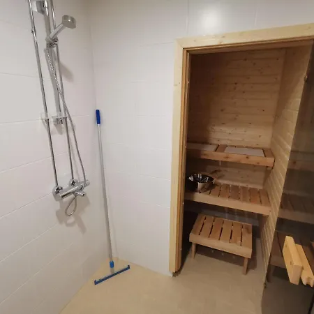 2-bedroom Royal With Own Sauna In * Κότκα