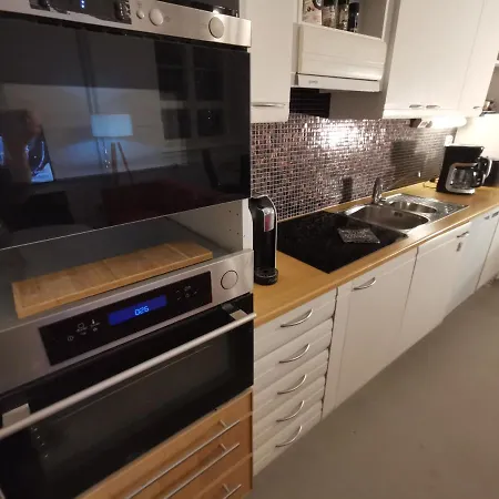 2-bedroom Royal With Own Sauna In * Κότκα
