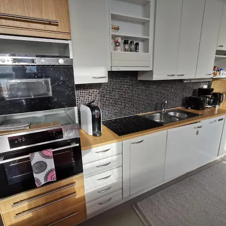 Διαμέρισμα 2-bedroom Royal With Own Sauna In